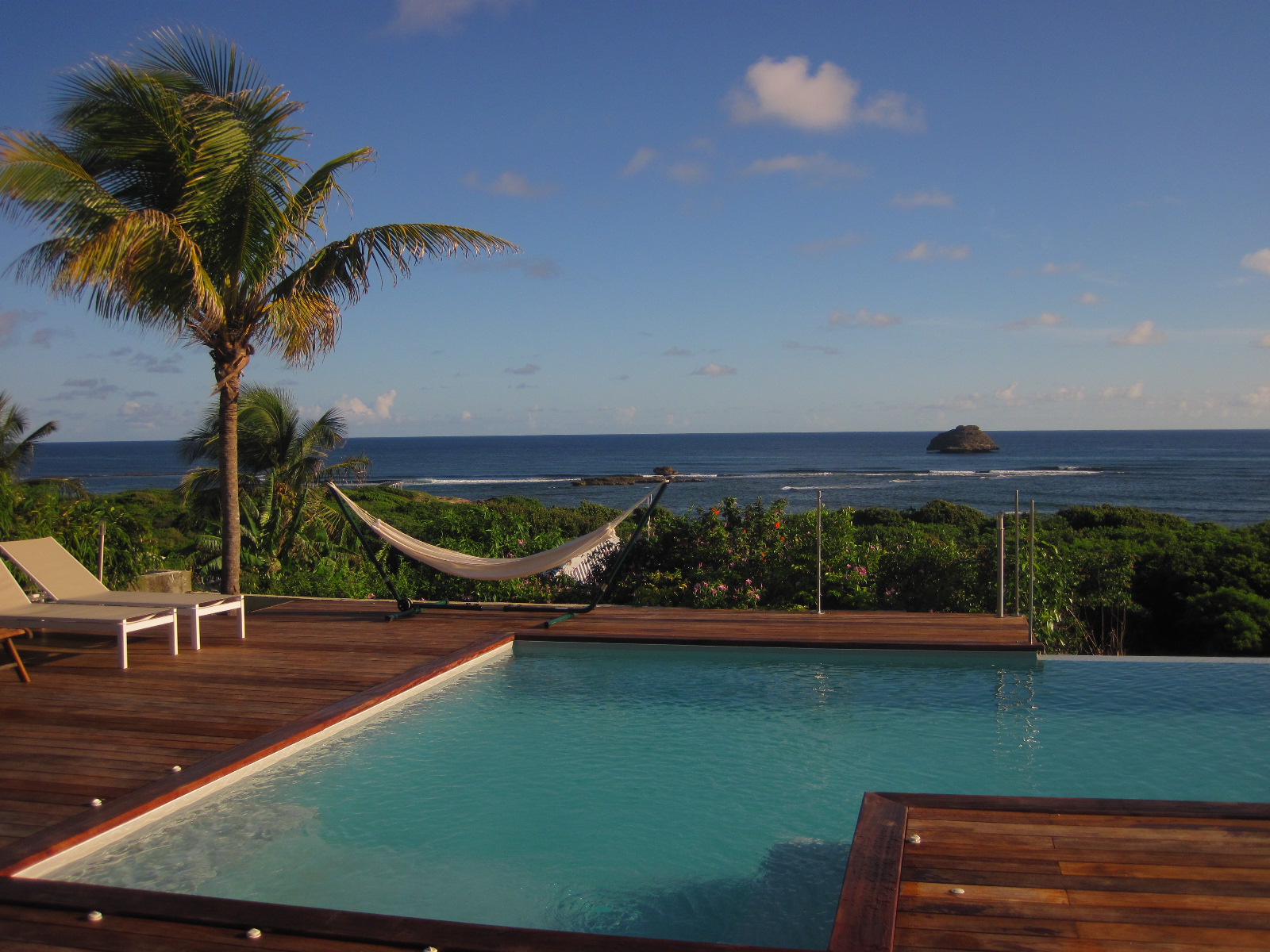 vue-maison-Barbadine piscine-soleil_villa-location-de-luxe 3028
