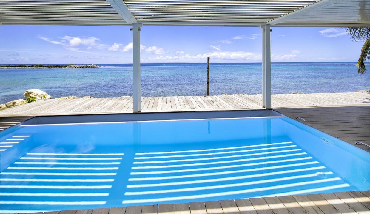 Espace-terrasse-Piscine-2