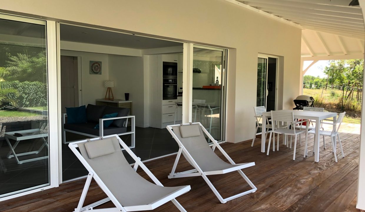 appartement-villa-carouge-exterieur-transat