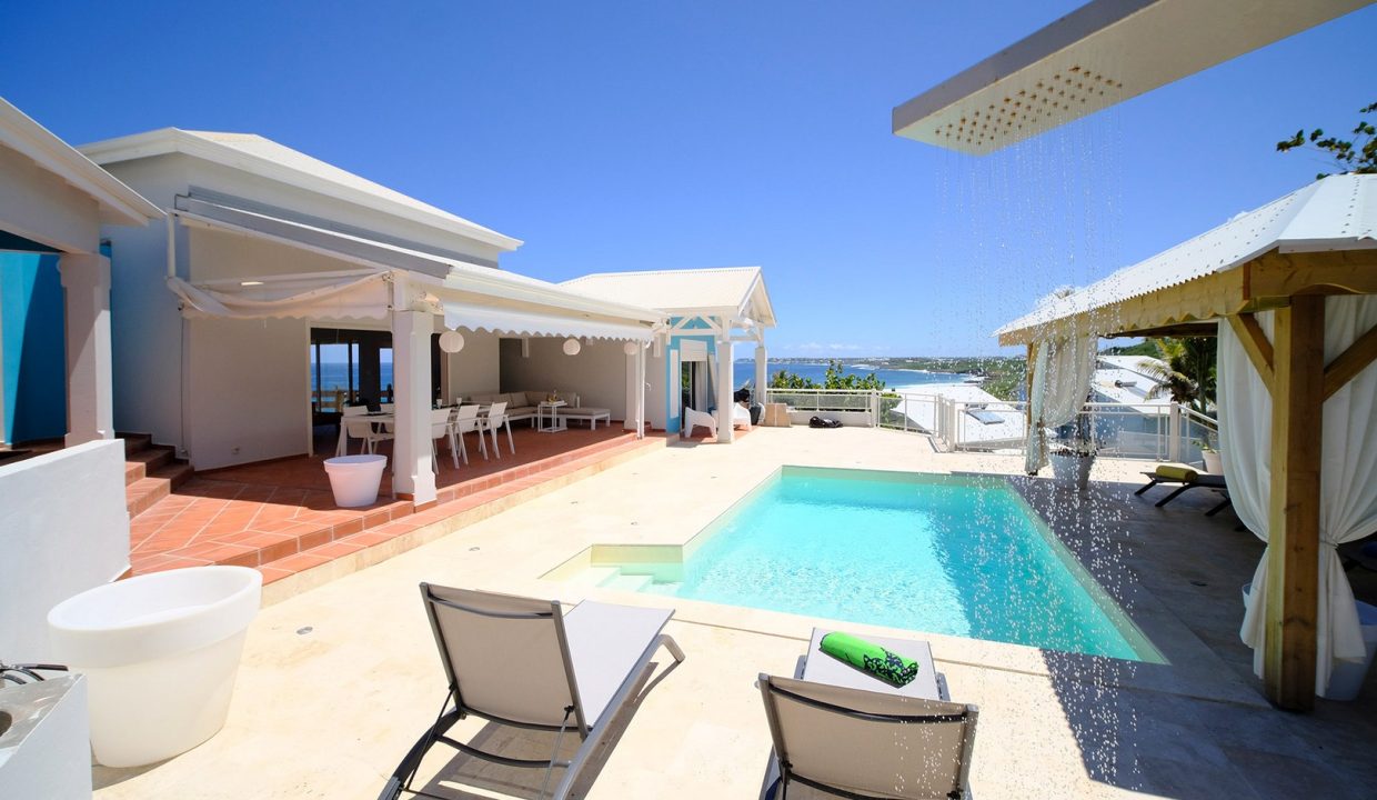 Piscine_101_villa-Bleu Karaib-location_saisonnière_guadeloupe