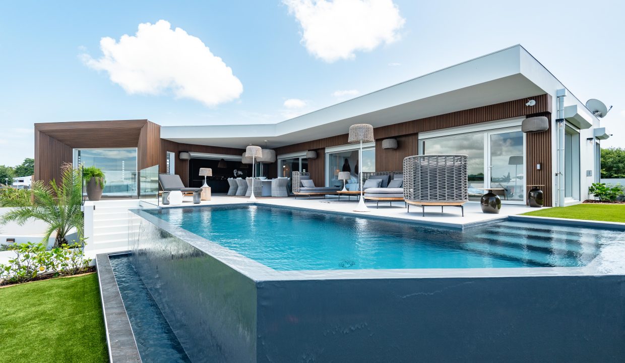 Vue villa globale 1
