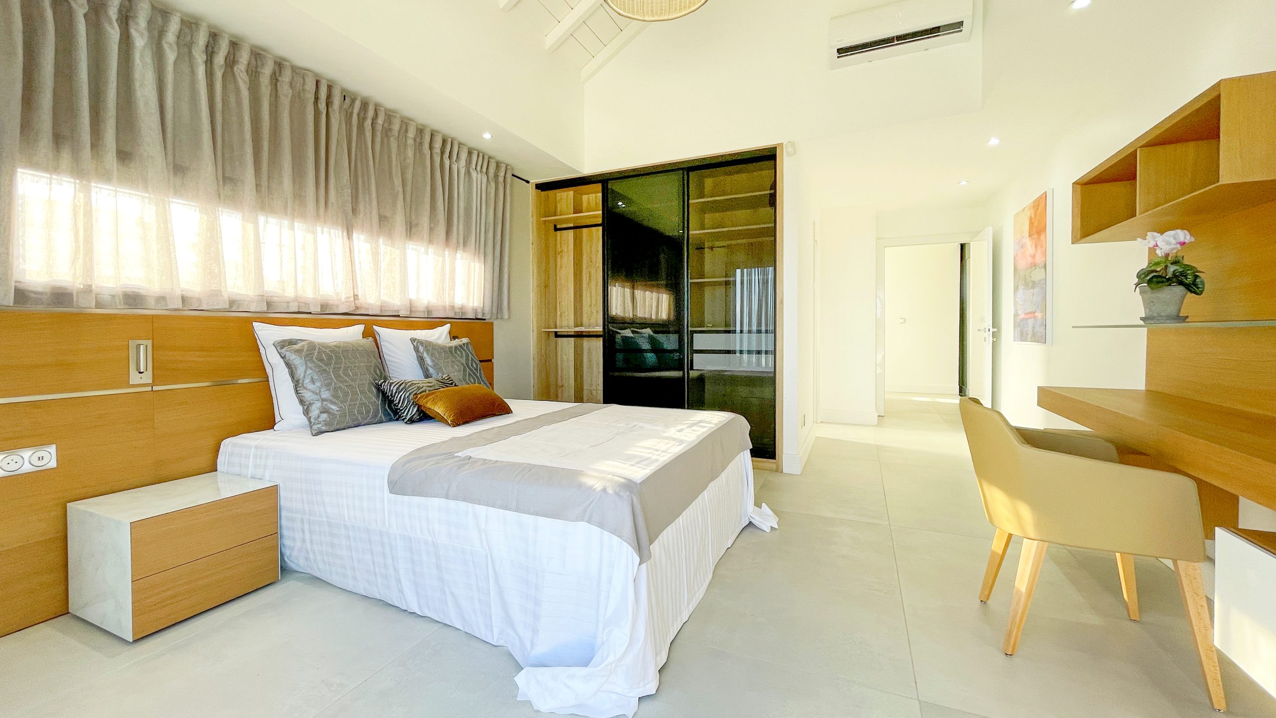 villa beach and putt location maison luxe vacances guadeloupe avec piscine vue mer