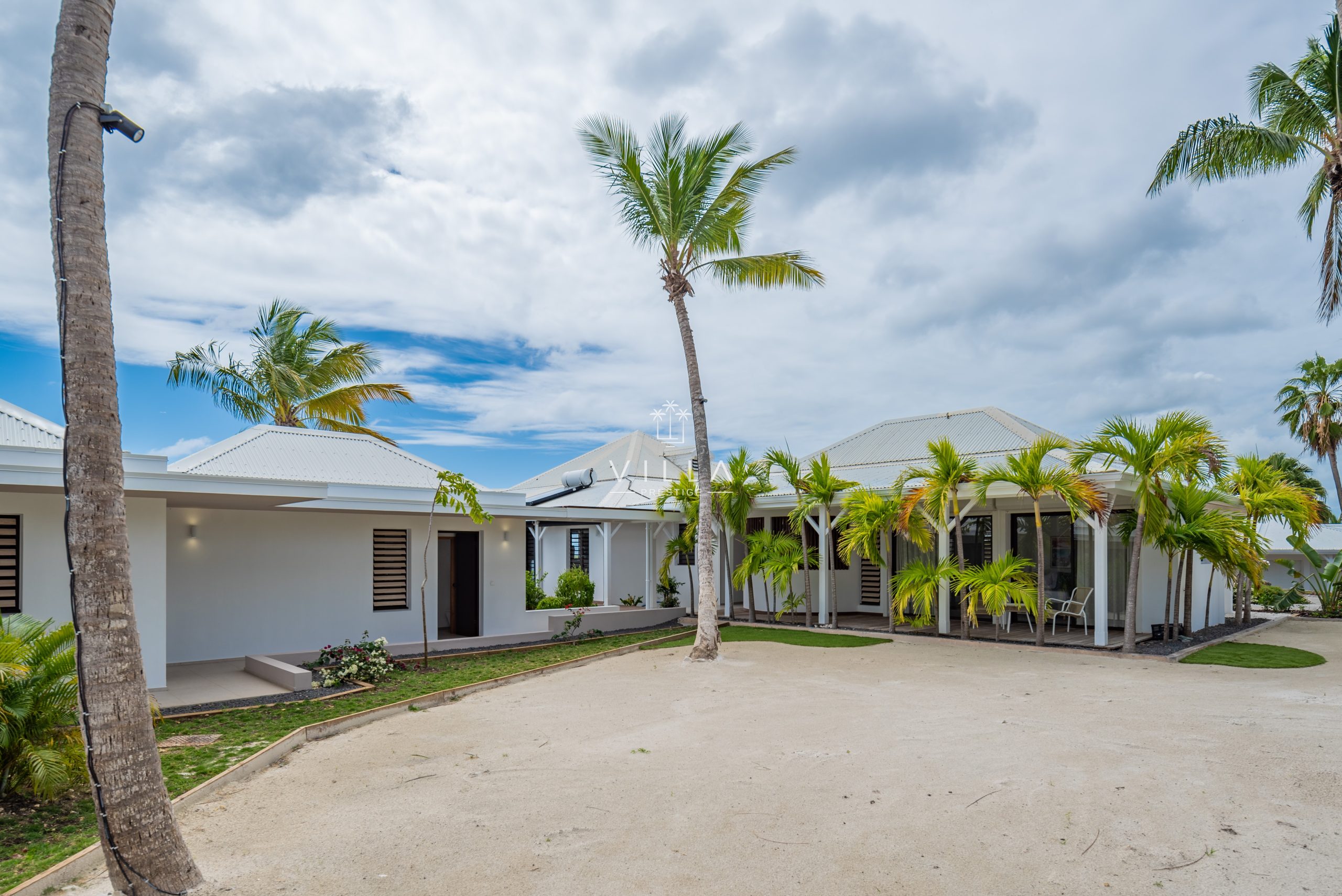Villa Tikol Guadeloupe vacances prestige piscine vue mer