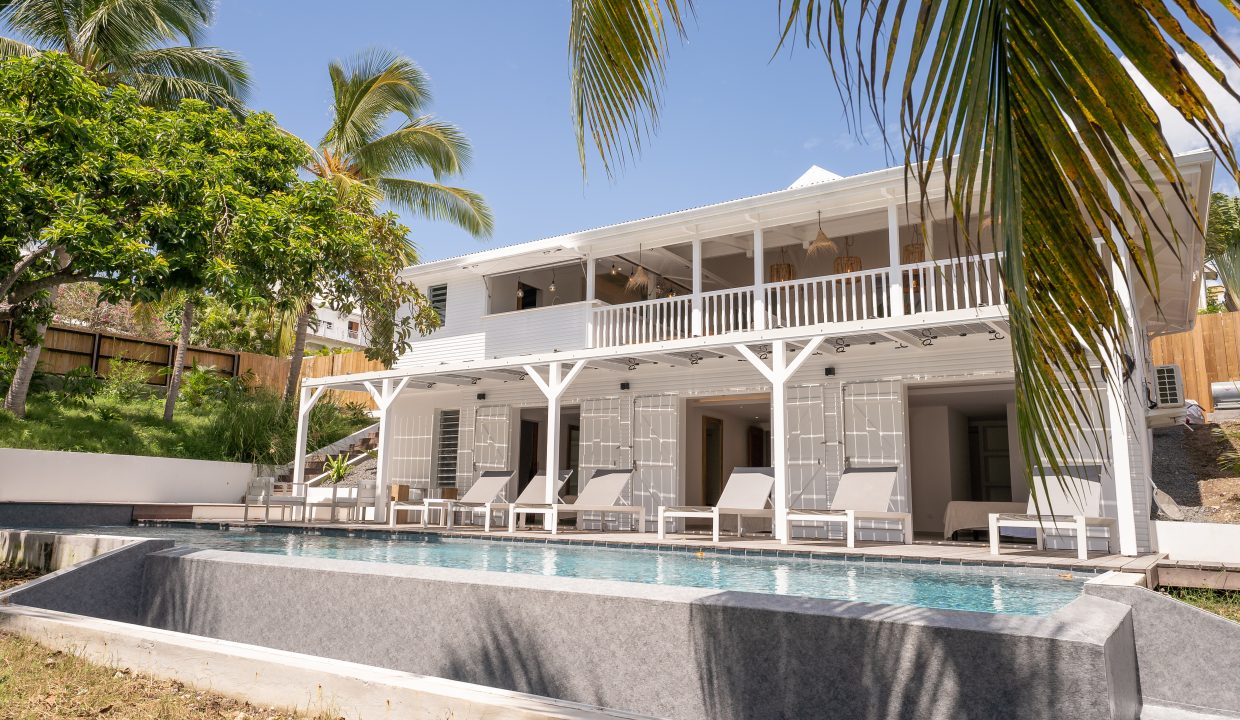 villa de location shanty vacances piscine en famille guadeloupe luxe