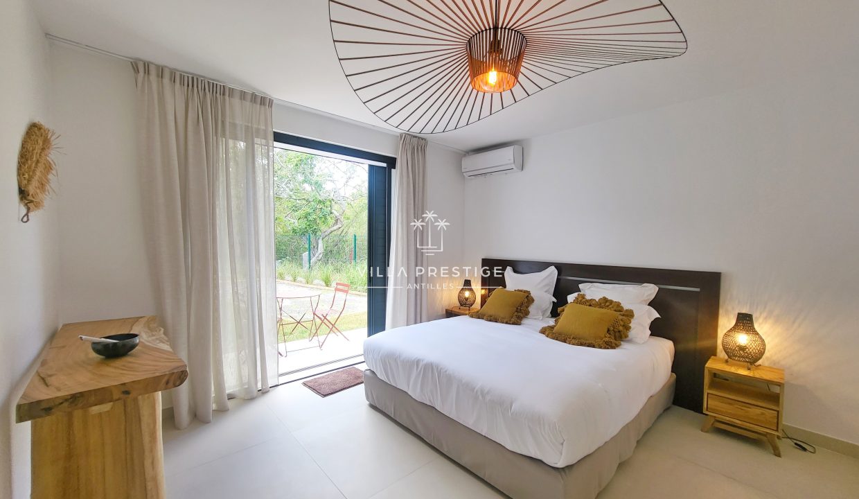 location saisonnière guadeloupe villa jubaea avec piscine vacances en famille vue mer