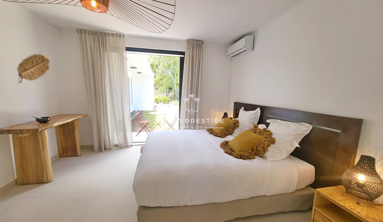 location saisonnière guadeloupe villa jubaea avec piscine vacances en famille vue mer