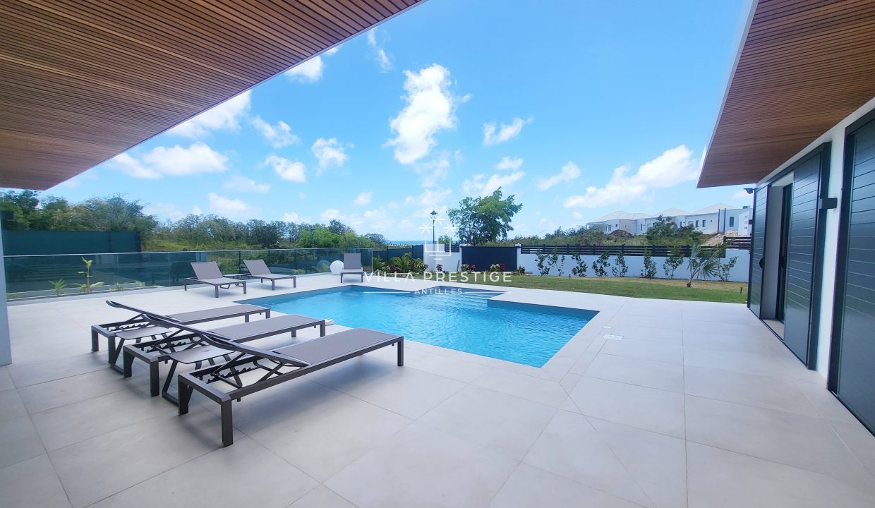 maison de location guadeloupe villa jubaea avec piscine vacances