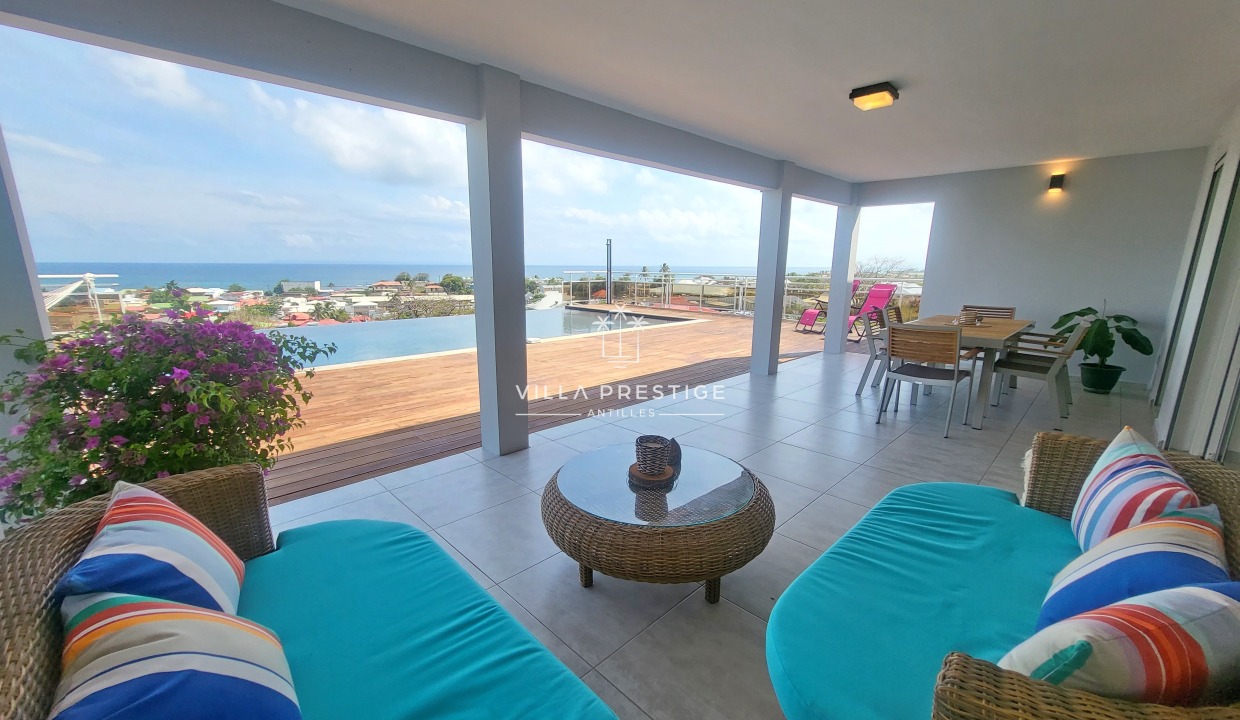 villa belleza avec piscine vacances en guadeloupe vue mer standing