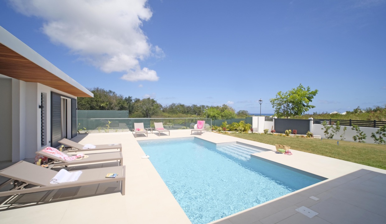 location saisonnière guadeloupe villa jubaea avec piscine vacances en famille vue mer