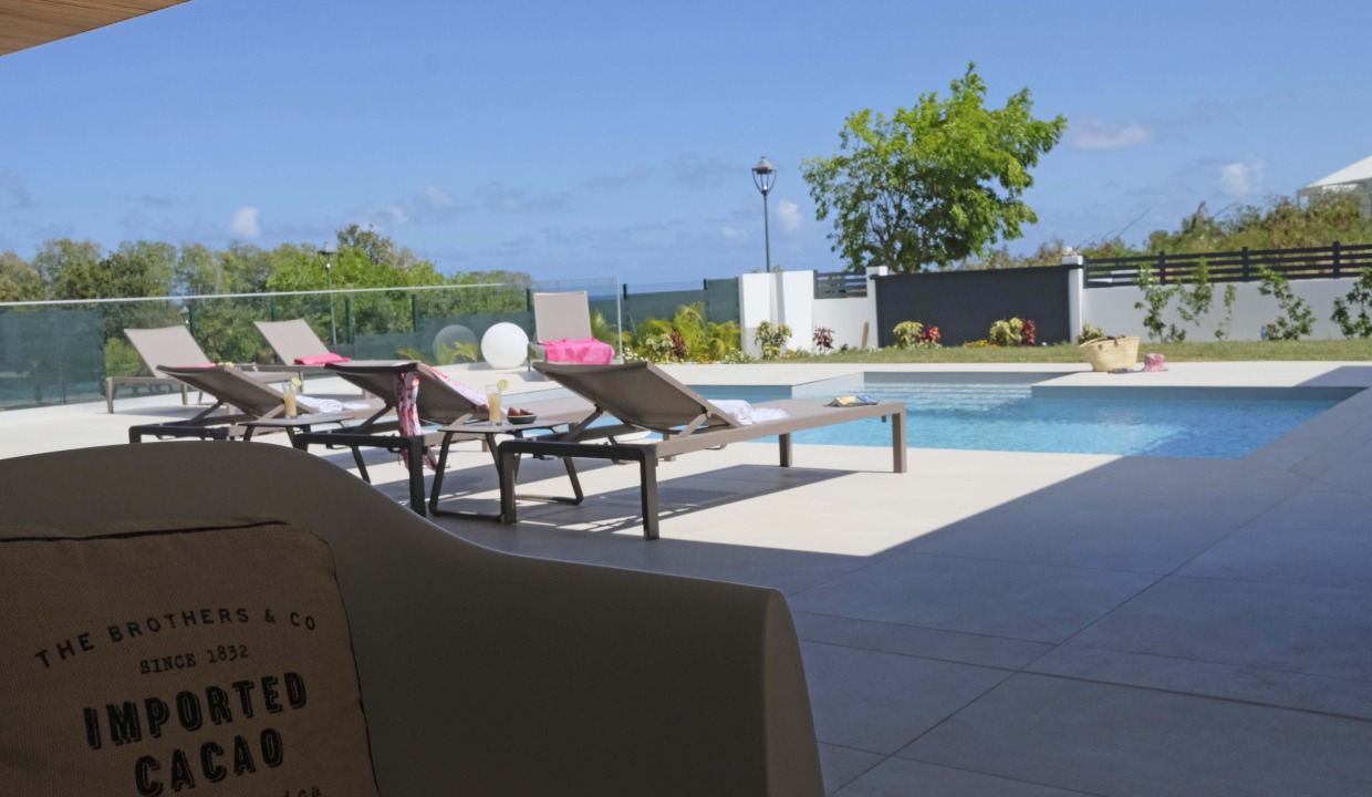 louer maison guadeloupe vue mer plage en famille avec piscine standing villa jubaea